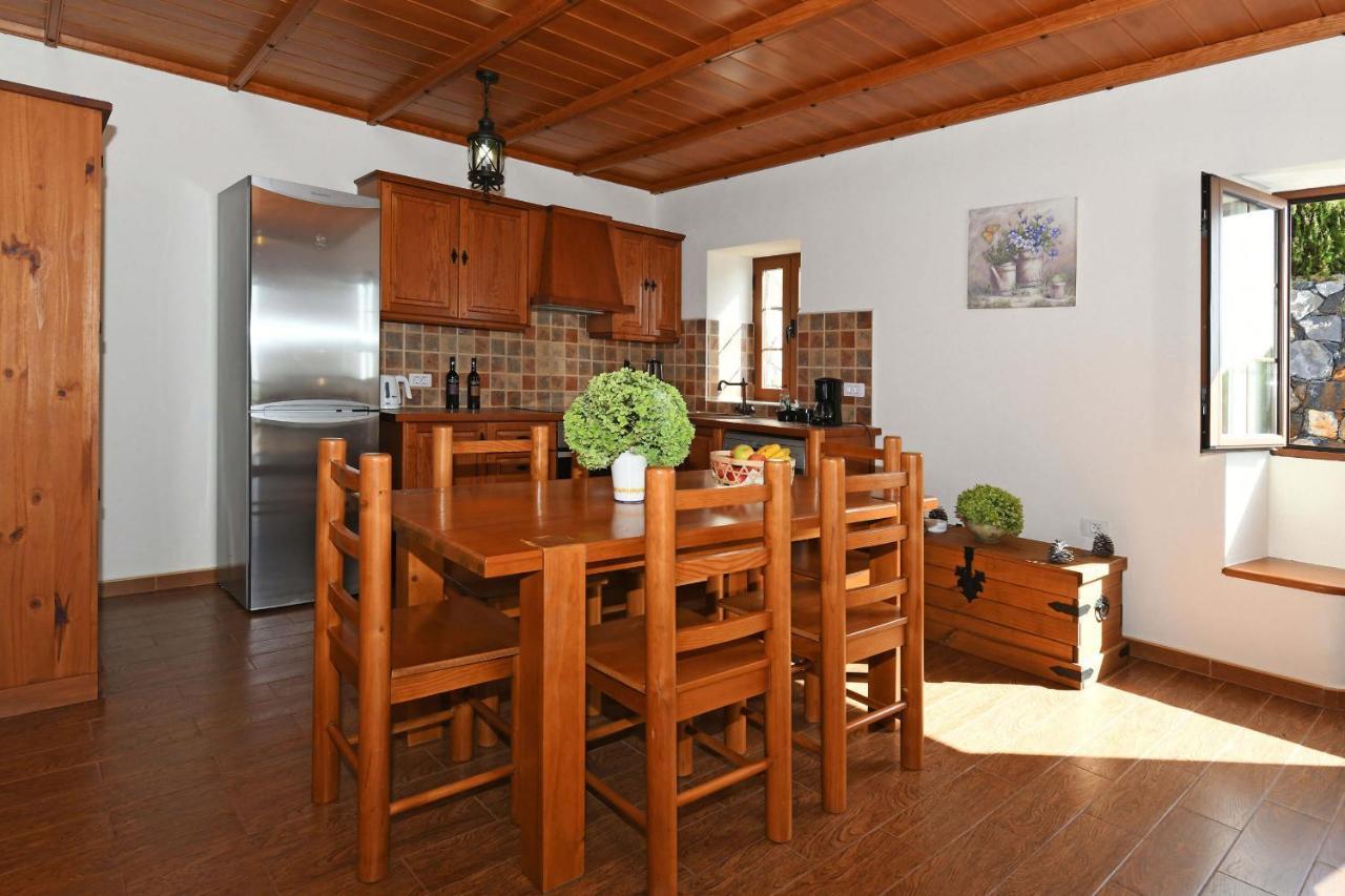 Casa Chica Villa Tijarafe Buitenkant foto
